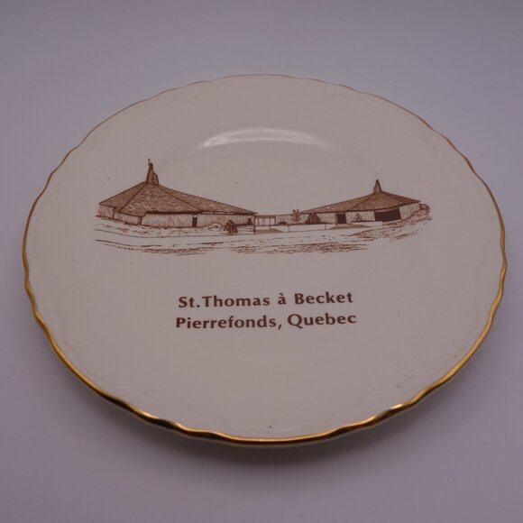 St. Thomas a Becket Pierrefonds, Quebec Decorated in Canada 22K Gold Rim Plate - Picture 1 of 15